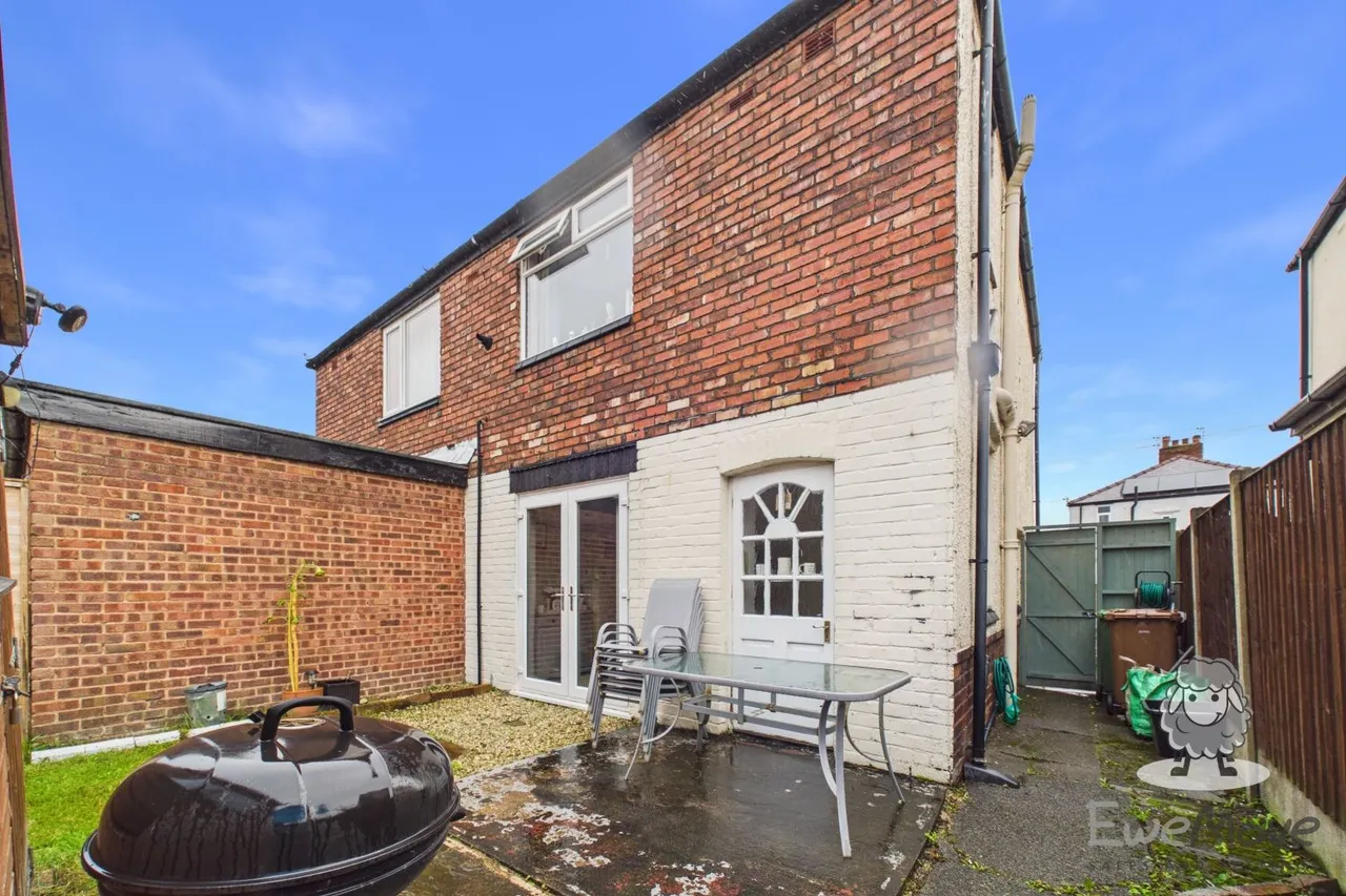 South Street, Thatto Heath, WA9, photo 11