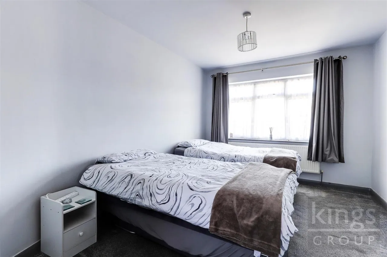 Seaforth Drive, Waltham Cross, photo 12