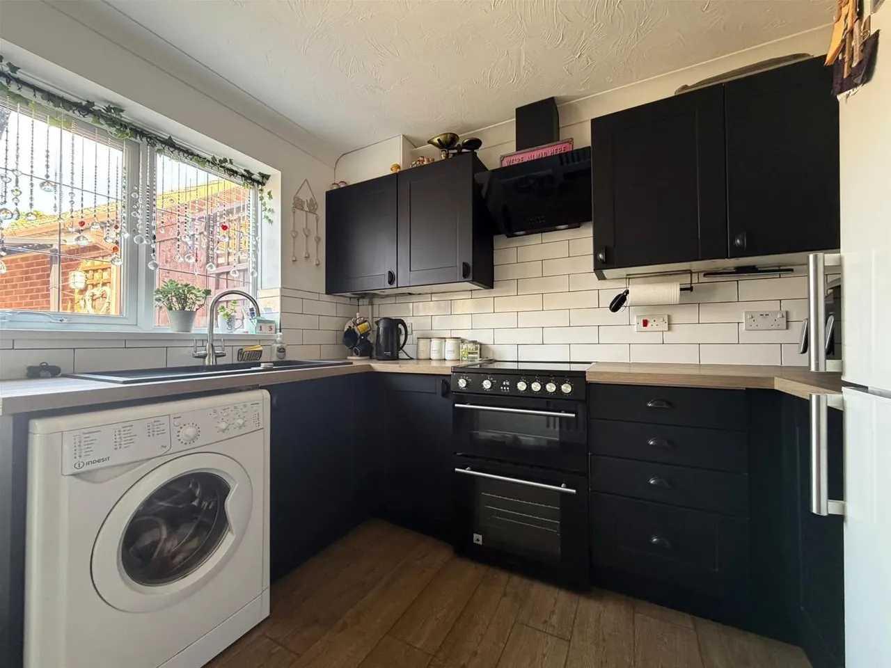 Dashwood Close, Sturminster Newton DT10 1PF, photo 2