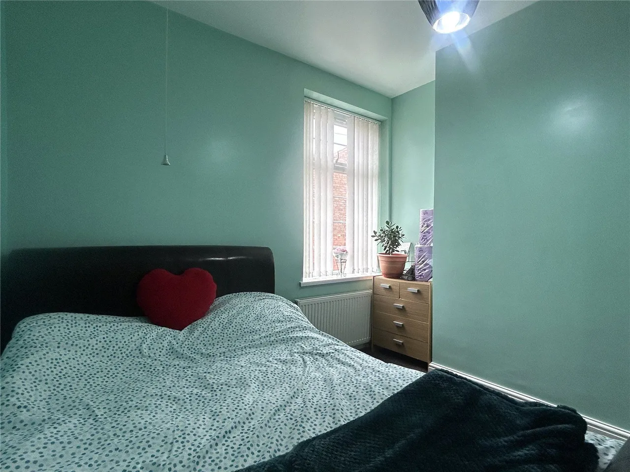 Brewerton Road, Clarksfield, OL4, photo 17
