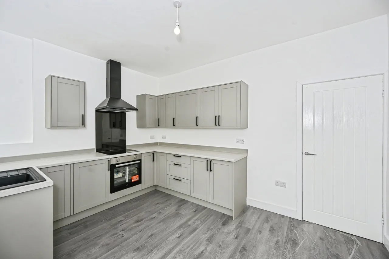 Bickershaw Lane, Abram, WN2, photo 4