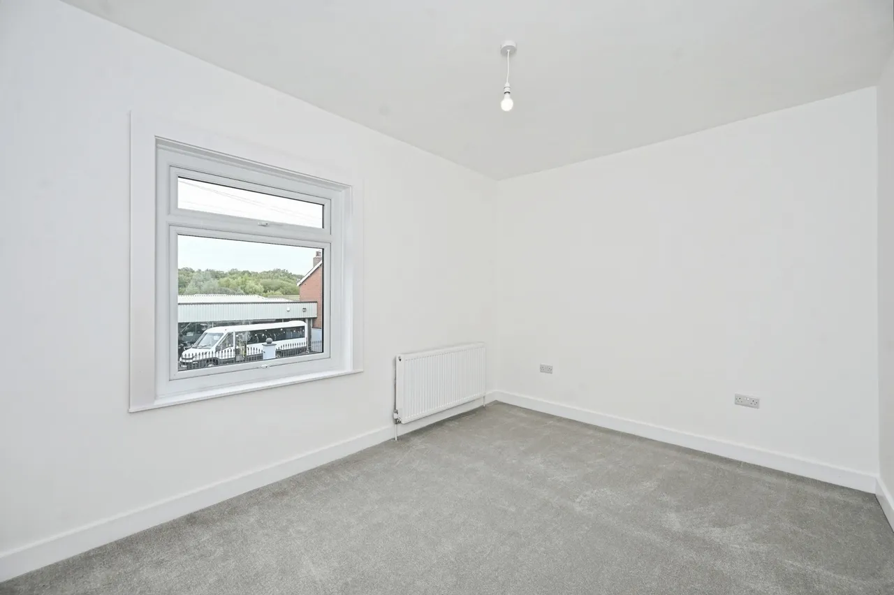 Bickershaw Lane, Abram, WN2, photo 7