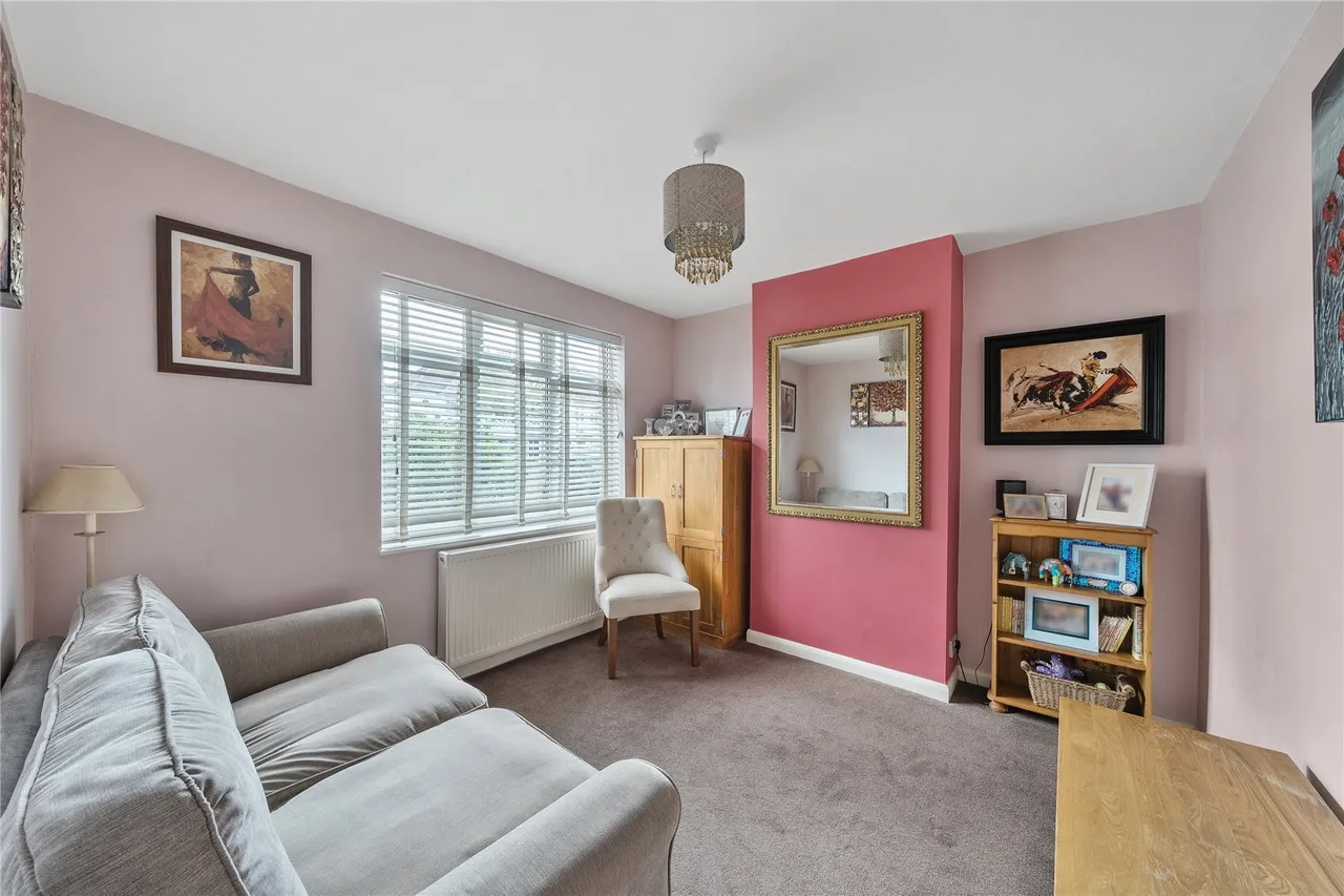 Queensway, West Wickham, Kent, BR4, photo 2