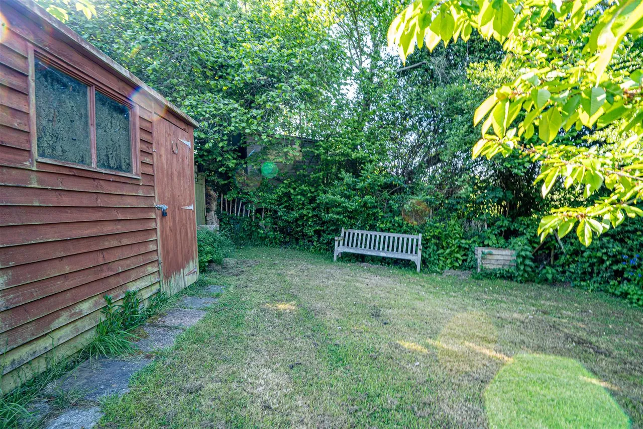 Higham Gardens, Guestling, photo 18