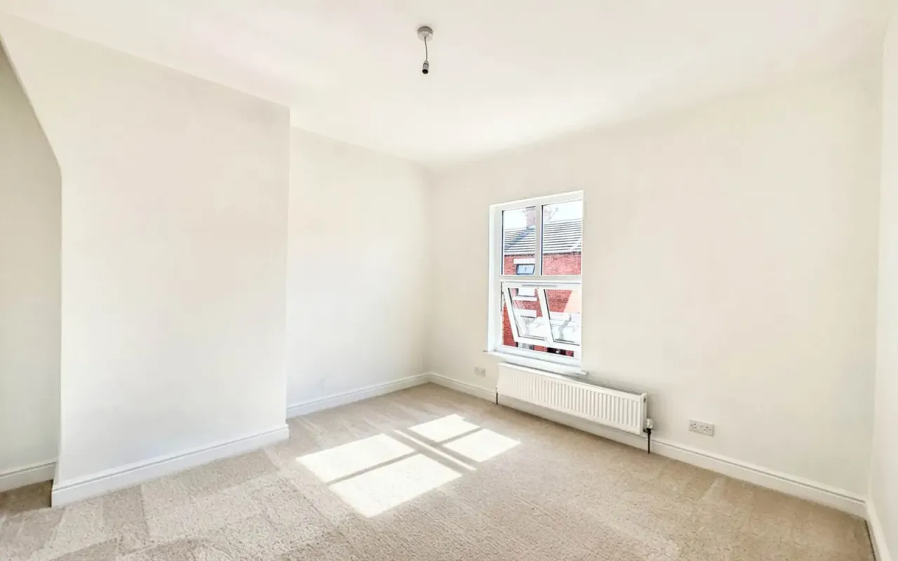 Charles Street, St Helens, photo 14