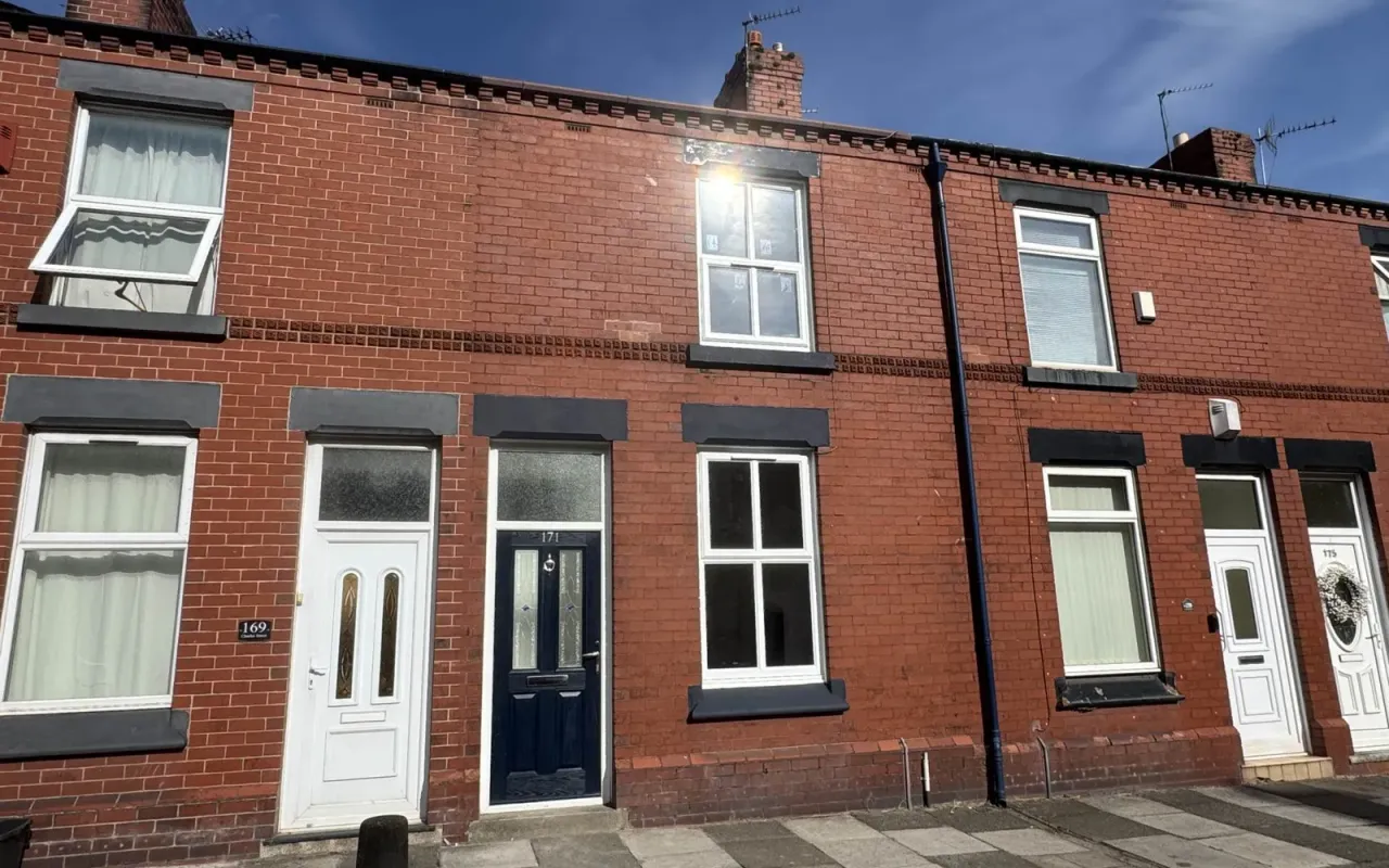 2 bed property for sale — Charles Street, St Helens