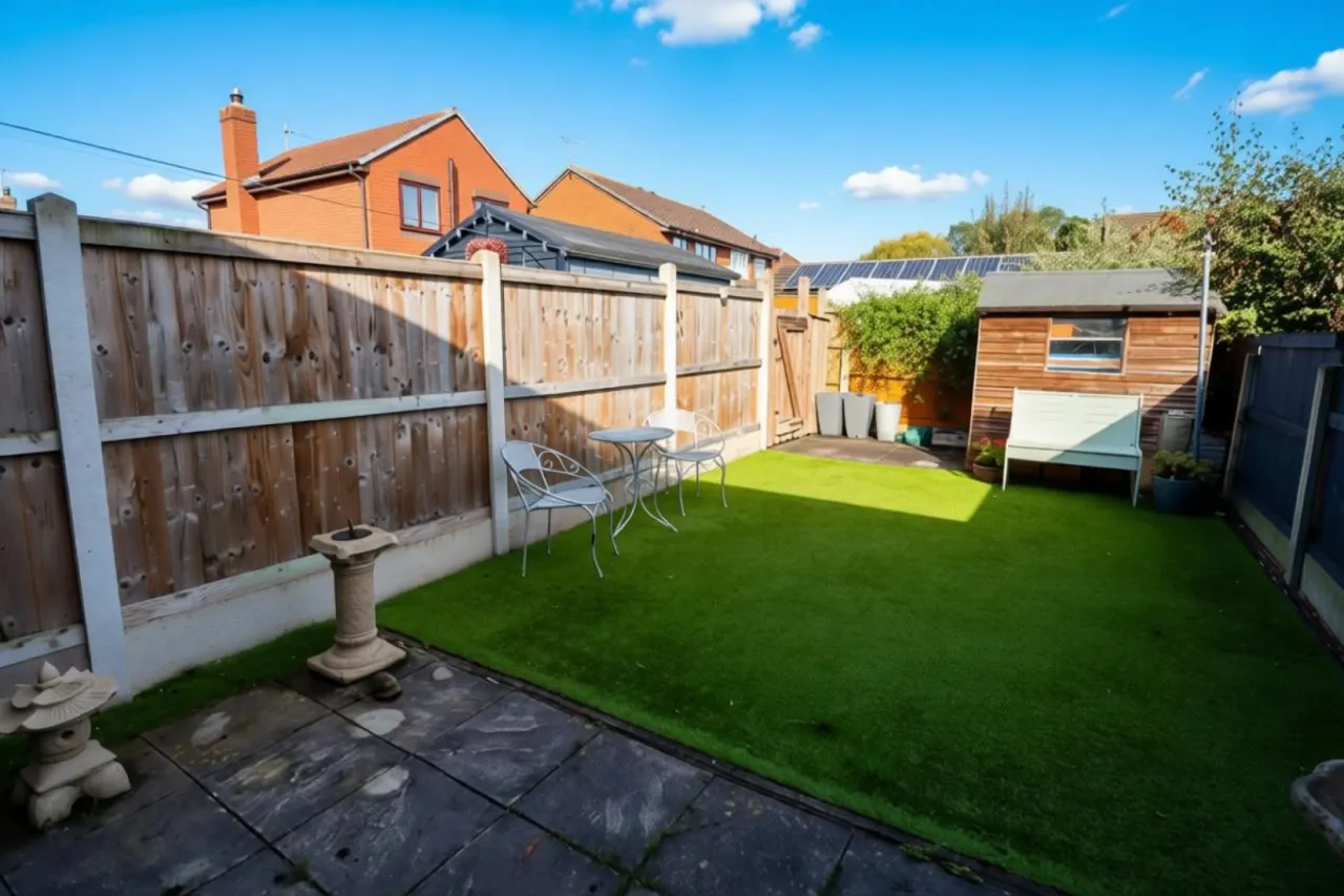 Woodend Close, Middlewich, photo 4