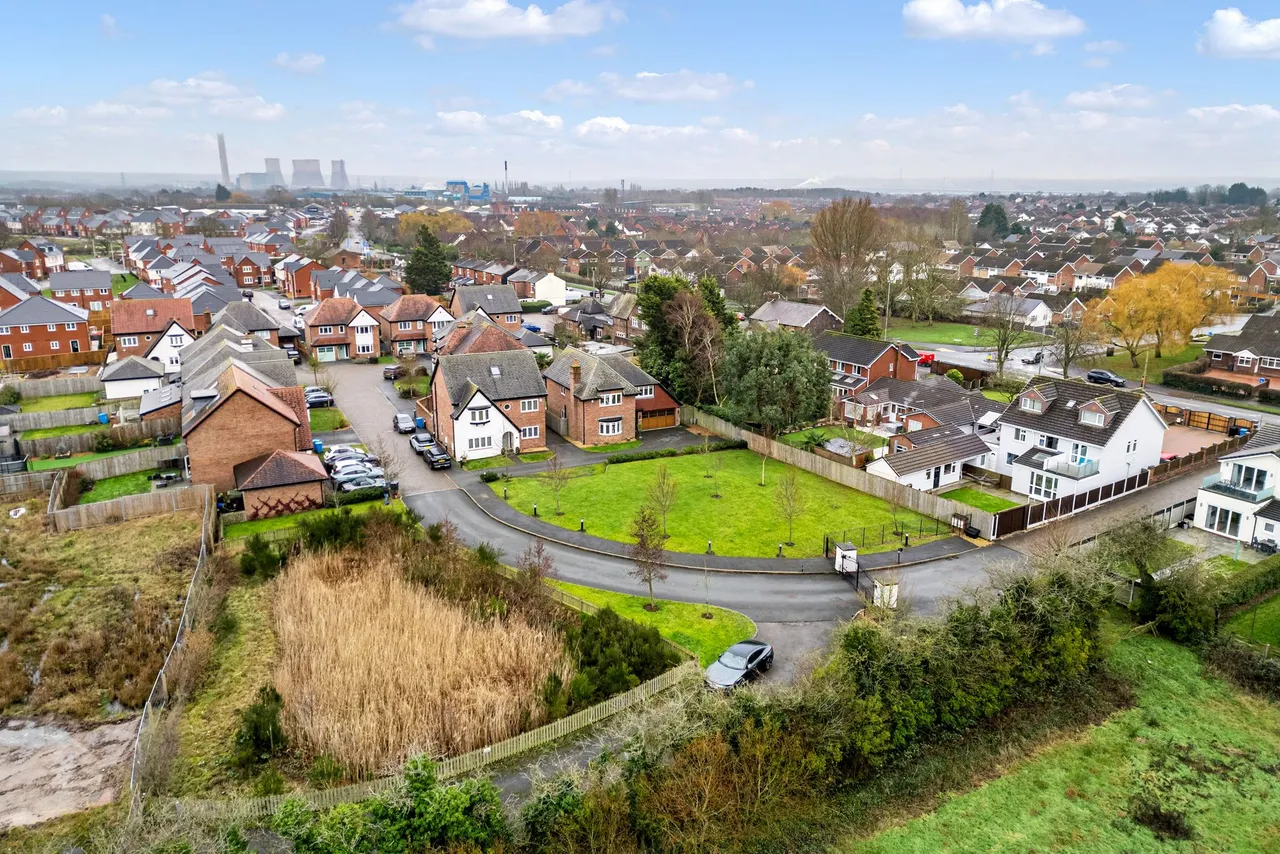 Church View Close, Widnes, Widnes, WA8 5AA, photo 38