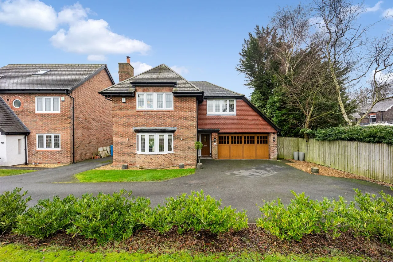 5 bed house for sale — Church View Close, Widnes, Widnes, WA8 5AA