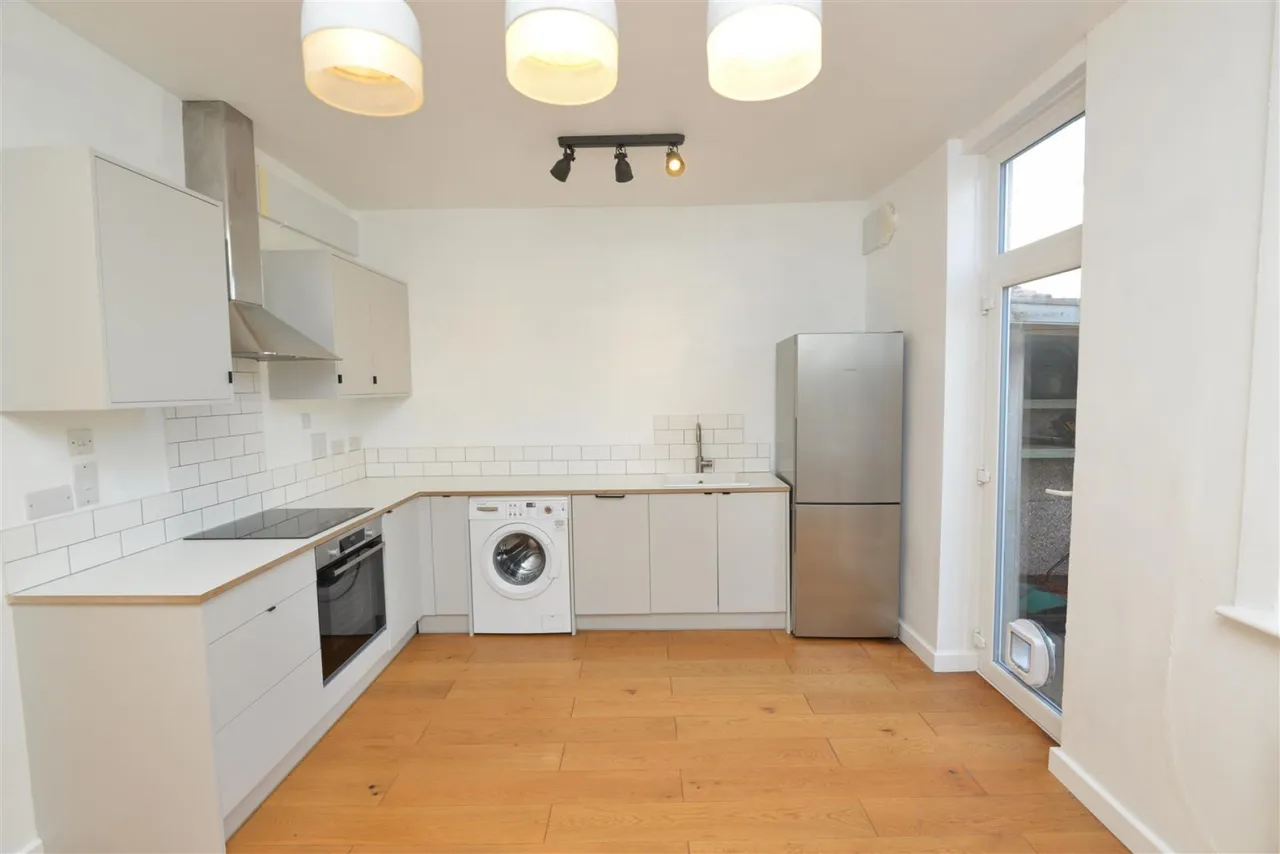 Church Avenue, Easton, Bristol BS5 6DY, photo 7