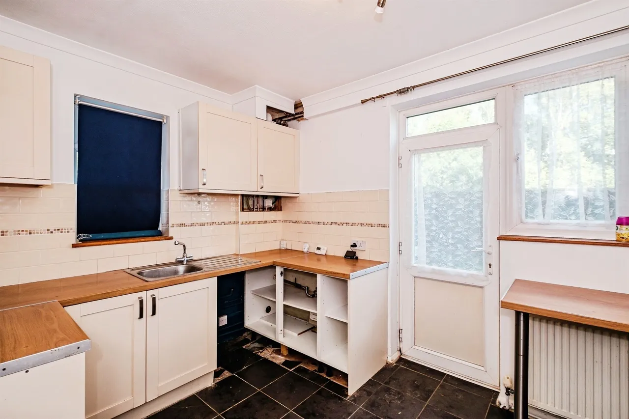 Goring Road, Goring-By-Sea, BN12, photo 5