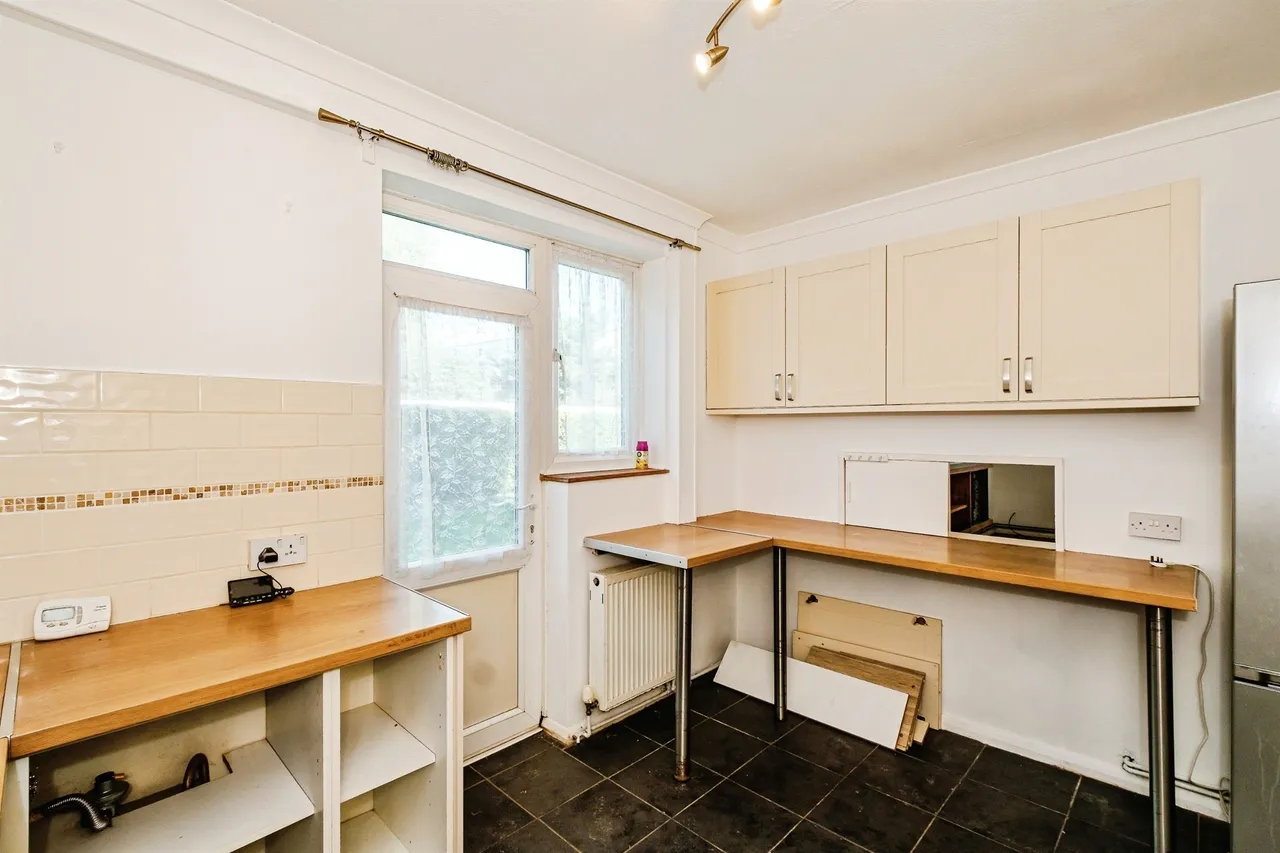 Goring Road, Goring-By-Sea, BN12, photo 6