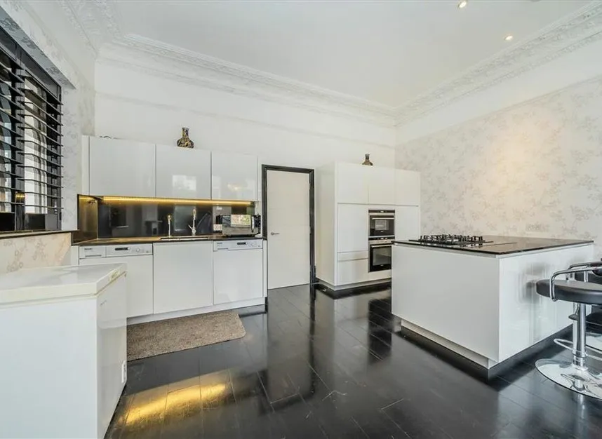 Warwick Road, South Kensington, SW5, photo 3