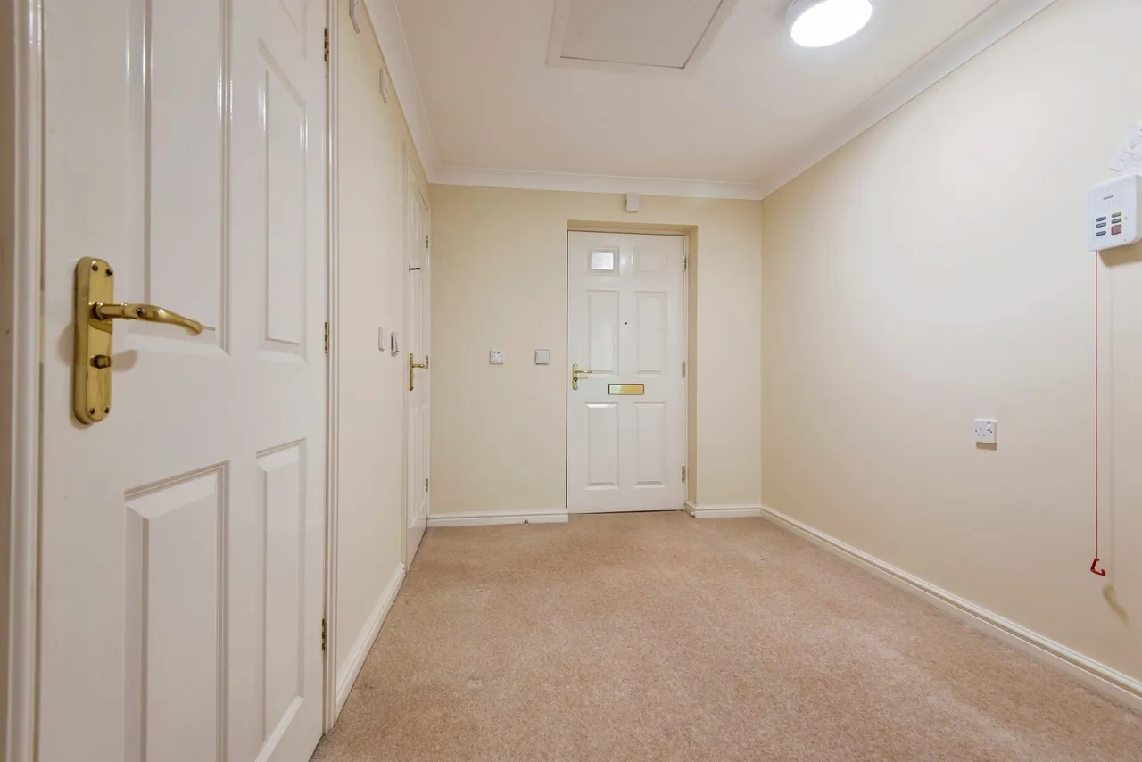 Fish Hill, Royston, photo 6