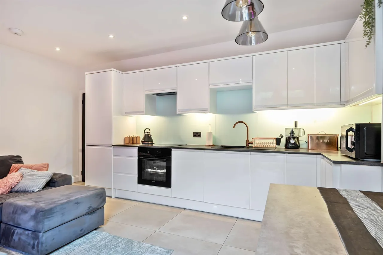 Gladstone Place, Brighton, BN2, photo 17