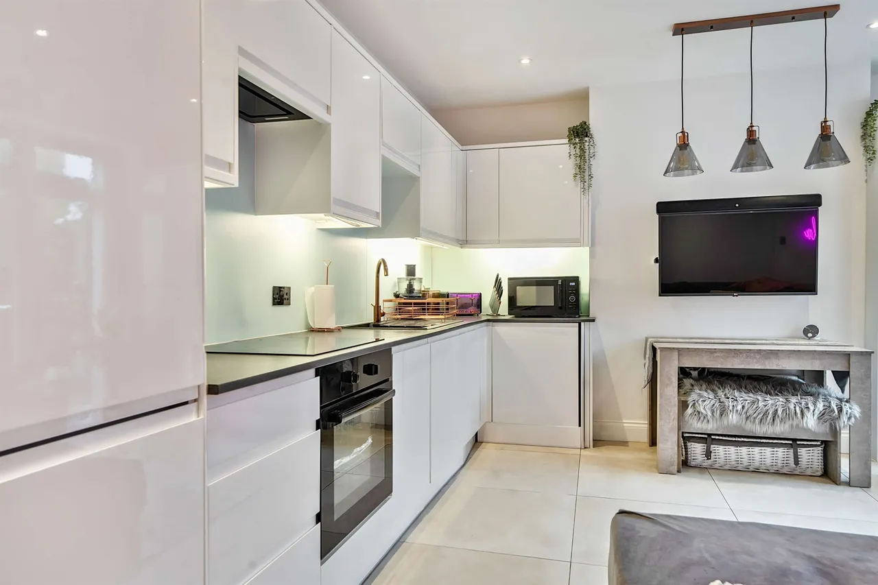 Gladstone Place, Brighton, BN2, photo 19