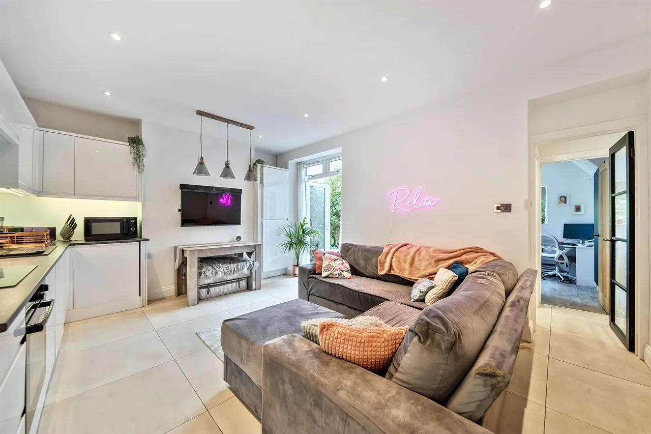 Gladstone Place, Brighton, BN2, photo 15