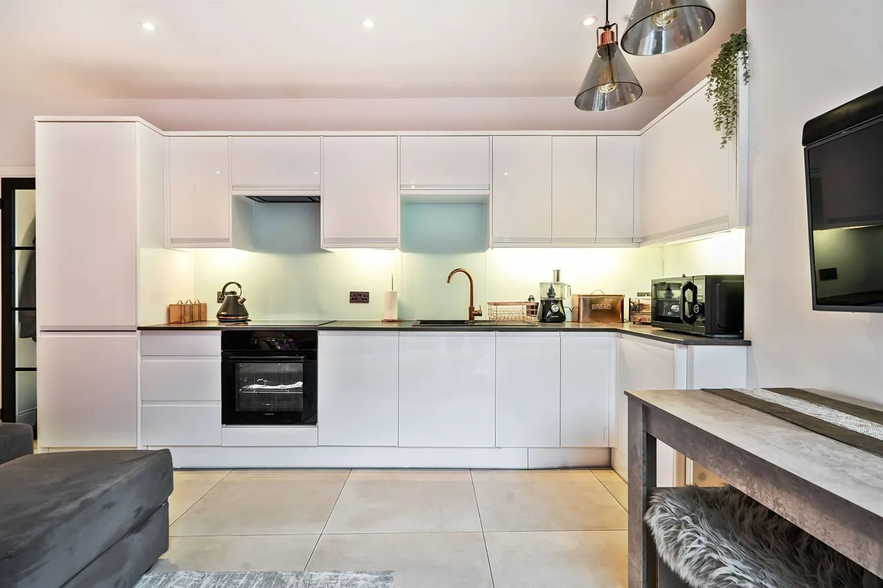 Gladstone Place, Brighton, BN2, photo 18