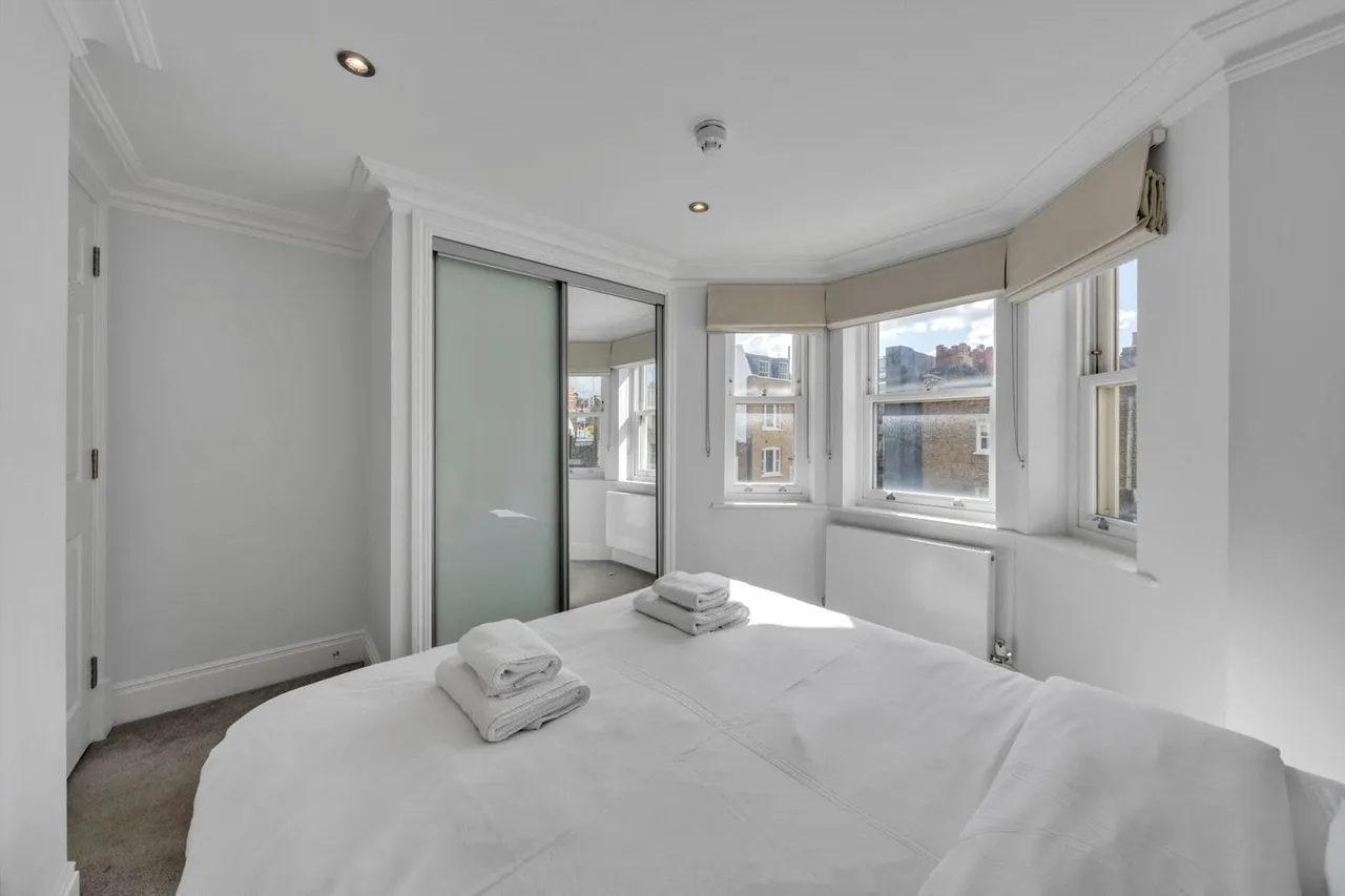 Beaufort Gardens, London, SW3 1PR, photo 5