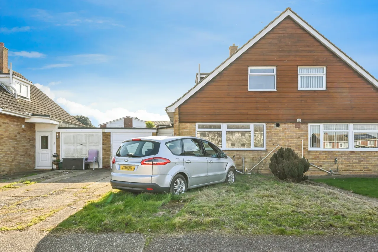 Linnets, Clacton-on-Sea, Essex, CO15, photo 14