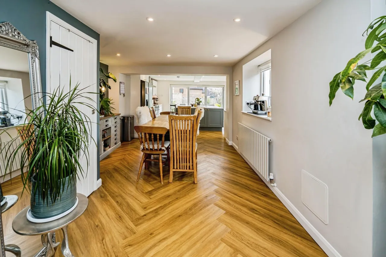 Lower Street, Aylesbury, HP22, photo 9
