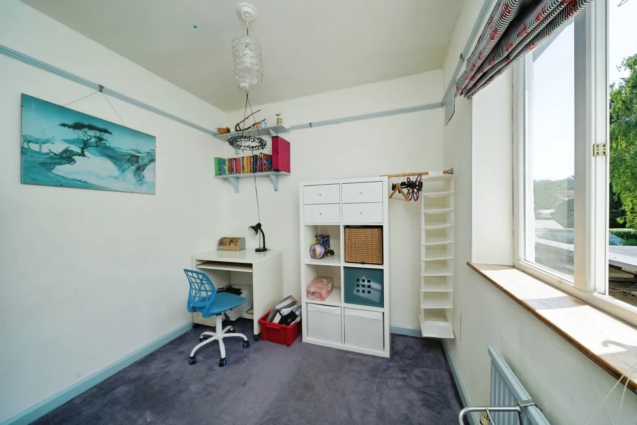 Ryebrook Road, Leatherhead, KT22, photo 15