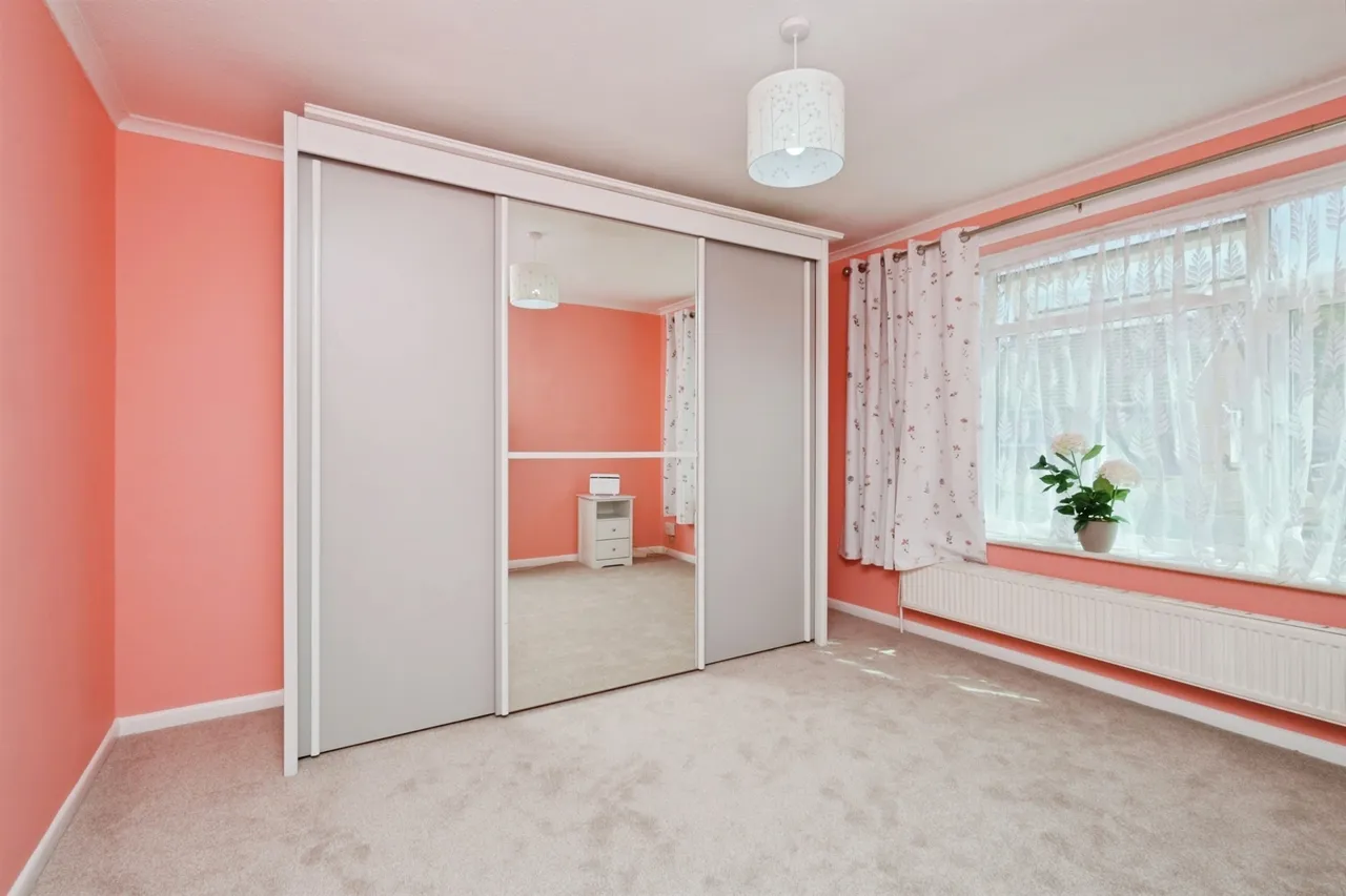 Oakleaf Drive, Polegate, photo 10