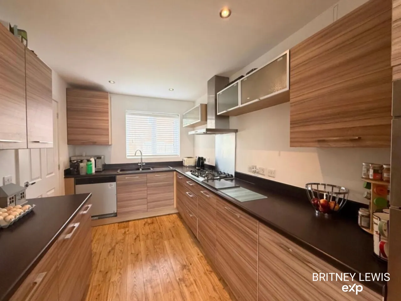 Woods Close, Burton-on-Trent, DE15 9BY, photo 3