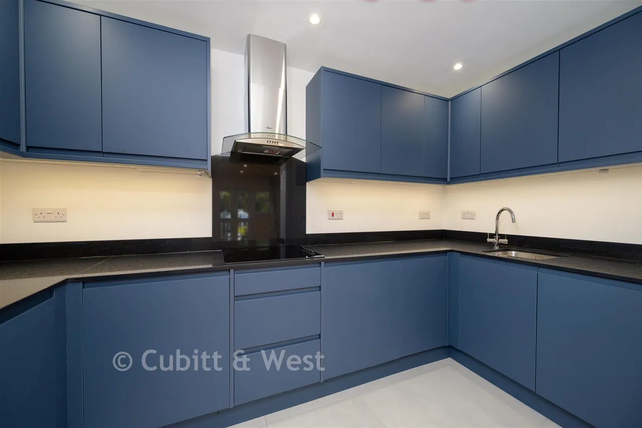 Wray Park Road, Reigate, RH2, photo 3