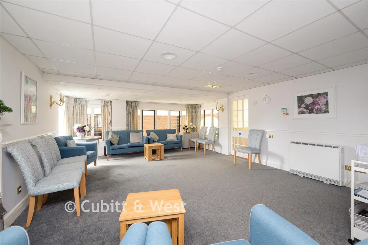Wray Park Road, Reigate, RH2, photo 13