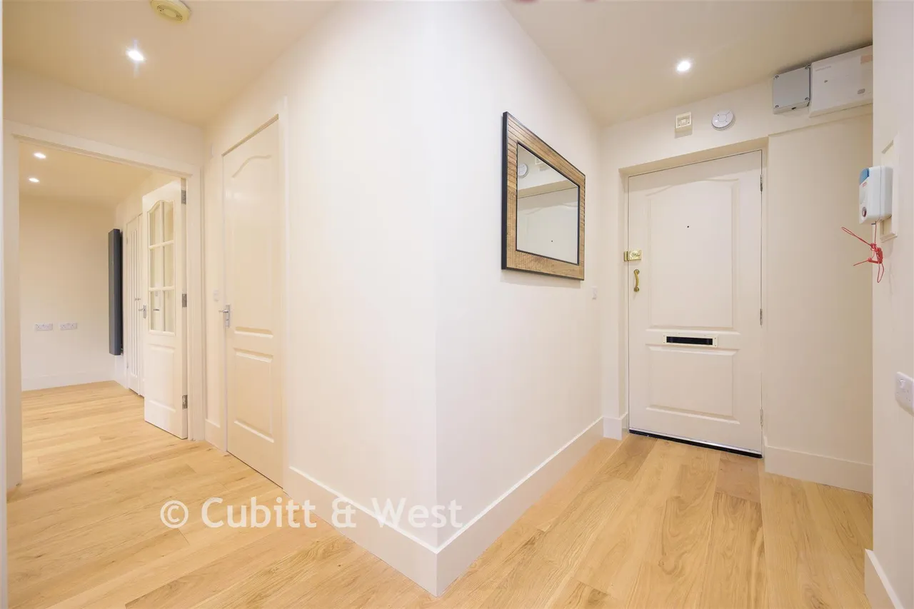 Wray Park Road, Reigate, RH2, photo 15