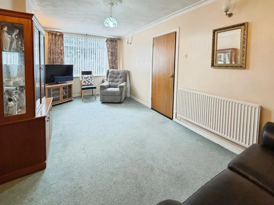 Farm Drive, Cardiff, CF23, photo 9