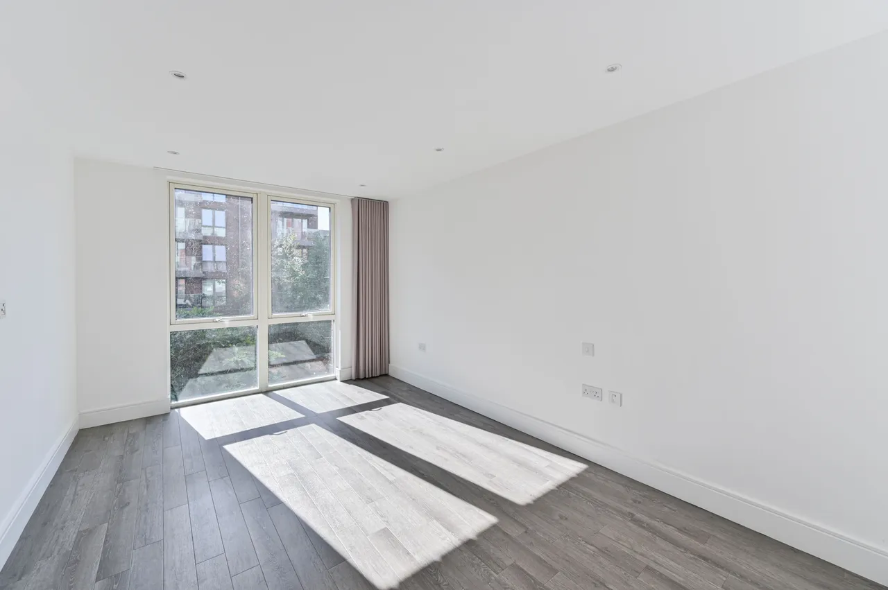 Apartment 18, 3 Gaumont Place, London, photo 12