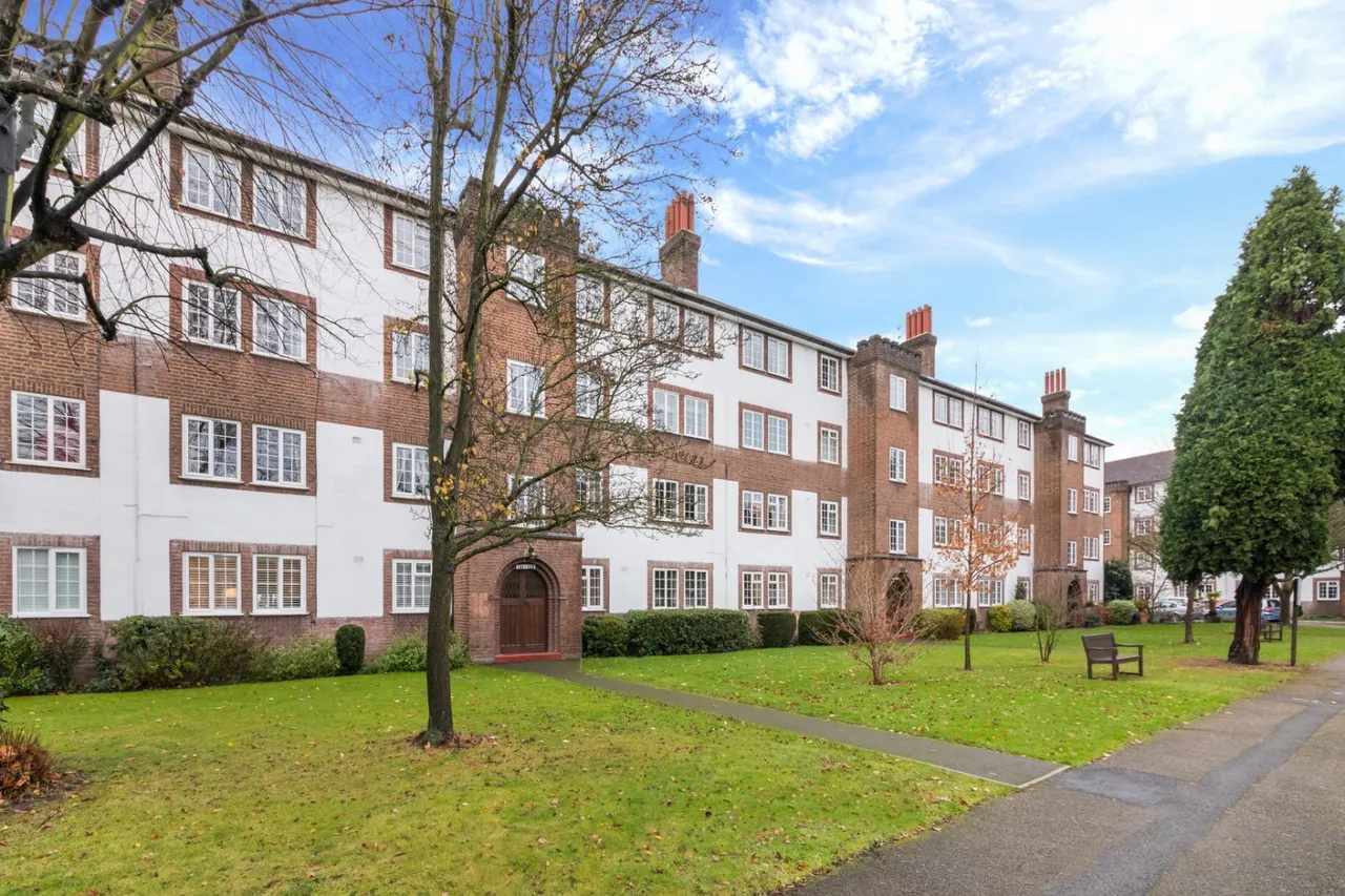 Kew Road, Richmond, TW9, photo 11