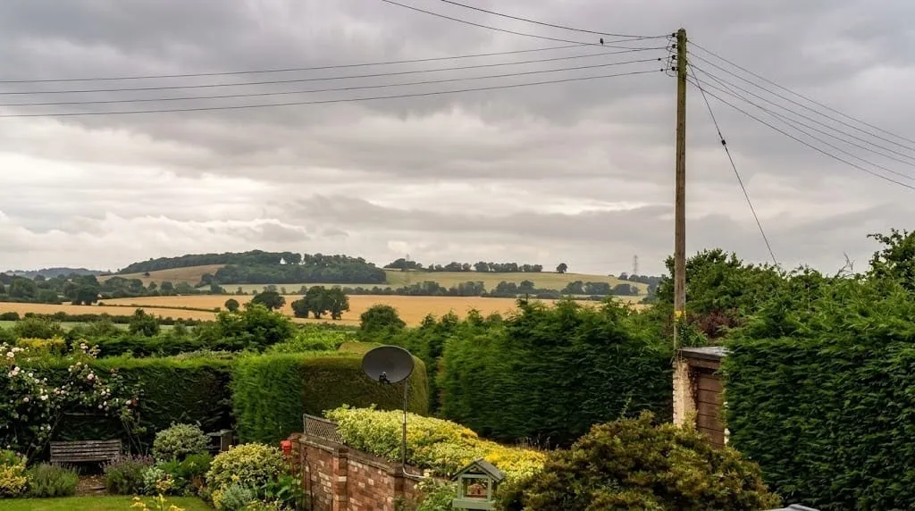Evesham Road, Norton, WR11, photo 17