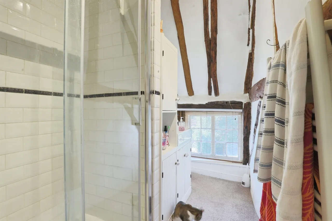 Evesham Road, Norton, WR11, photo 5