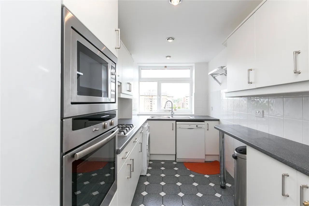 Sheringham, St. John's Wood Park, NW8, photo 4