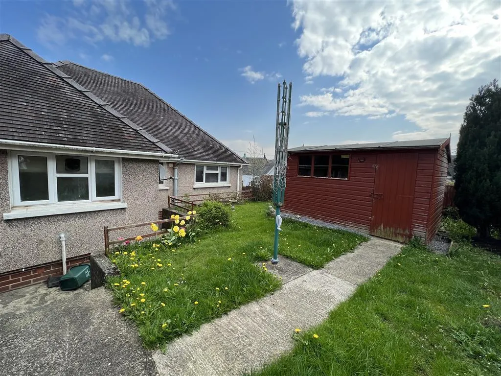 3 bed house to rent, Brookdale NEATH, SA10