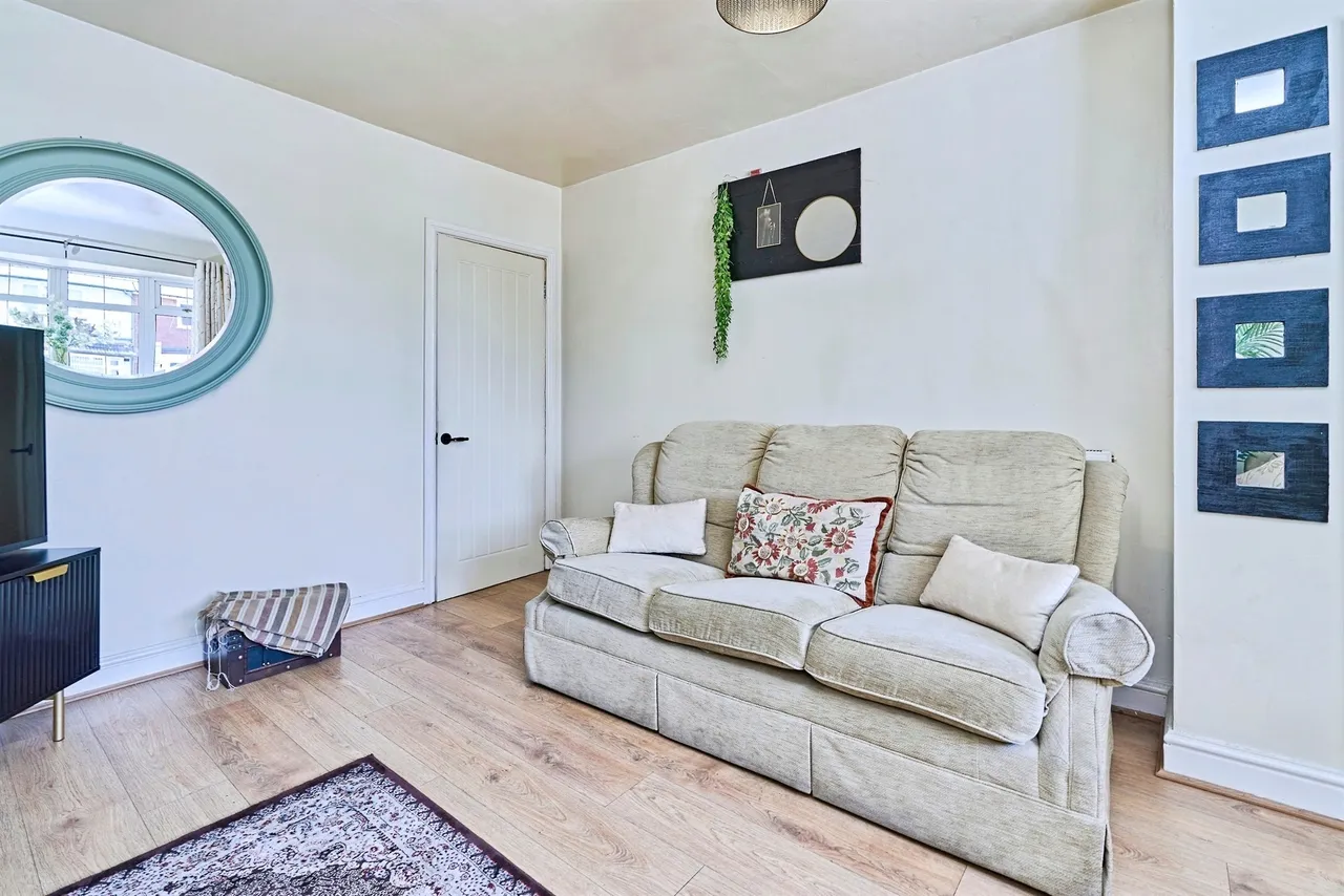Booth Road, Wednesbury, WS10, photo 9
