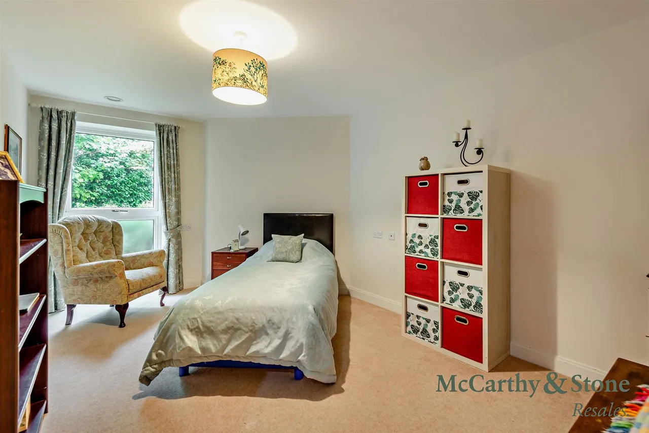 Lower Turk Street, Alton, GU34, photo 11