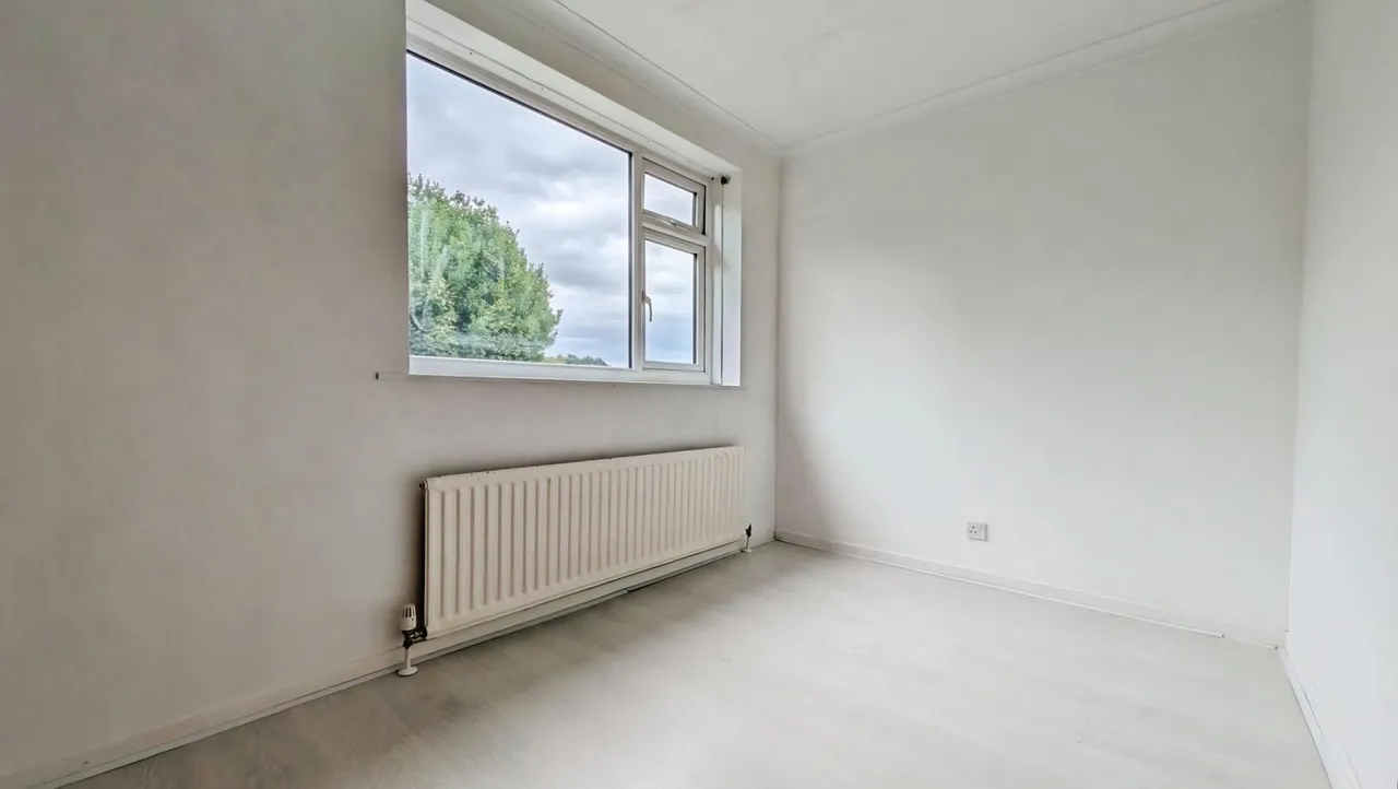 Denhill Drive, Springhead, OL4, photo 9