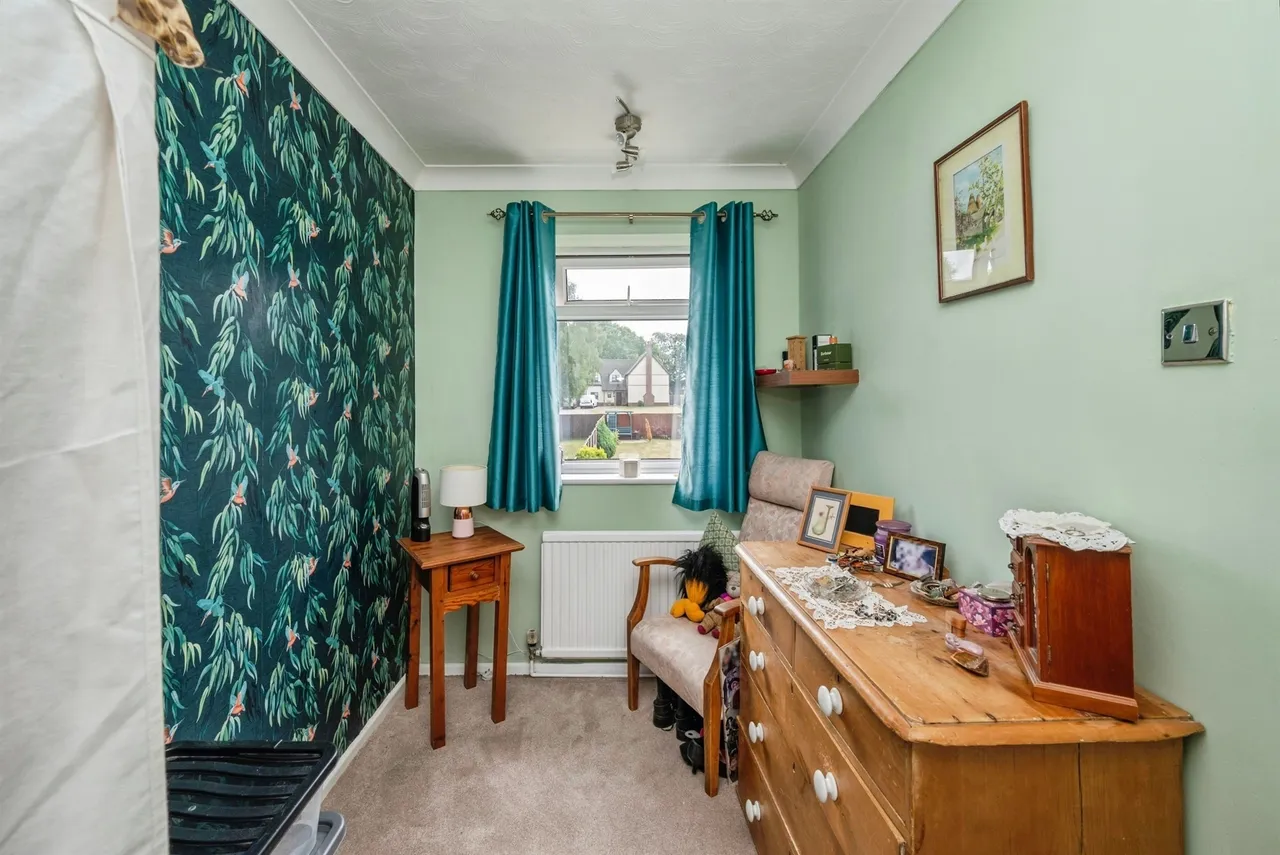 Thrigby Road, Filby, Great Yarmouth, photo 9