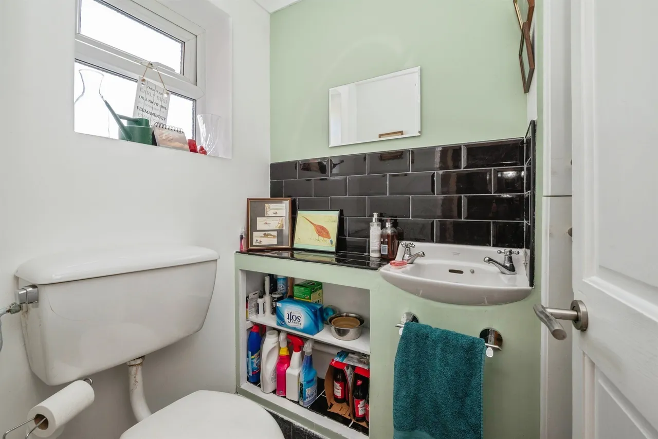 Thrigby Road, Filby, Great Yarmouth, photo 10
