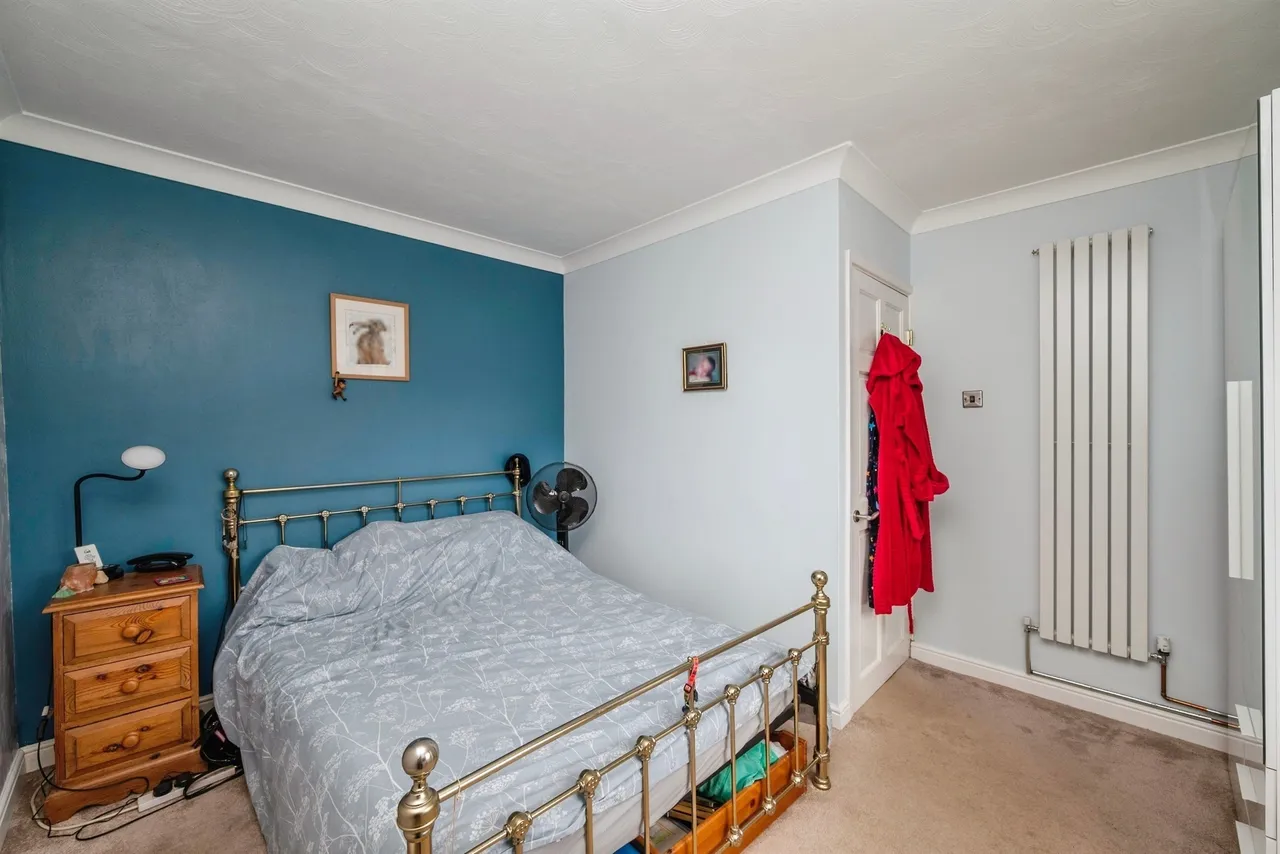 Thrigby Road, Filby, Great Yarmouth, photo 11