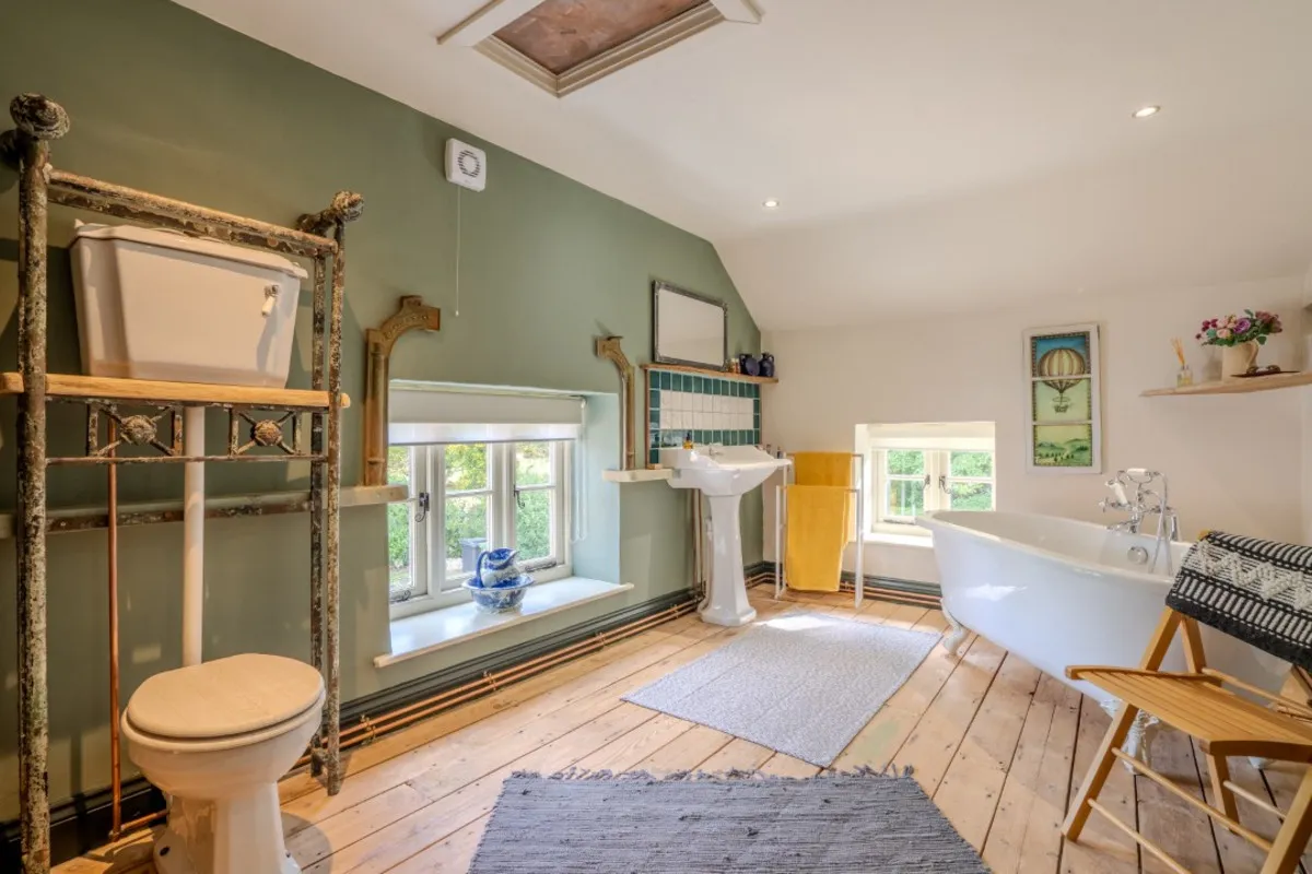 The Green, Norwich, NR15, photo 16