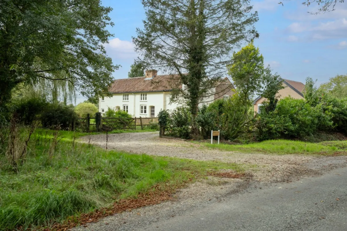 The Green, Norwich, NR15, photo 23