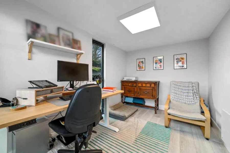 with 3 bedrooms in Saffron Walden, CB10, photo 19