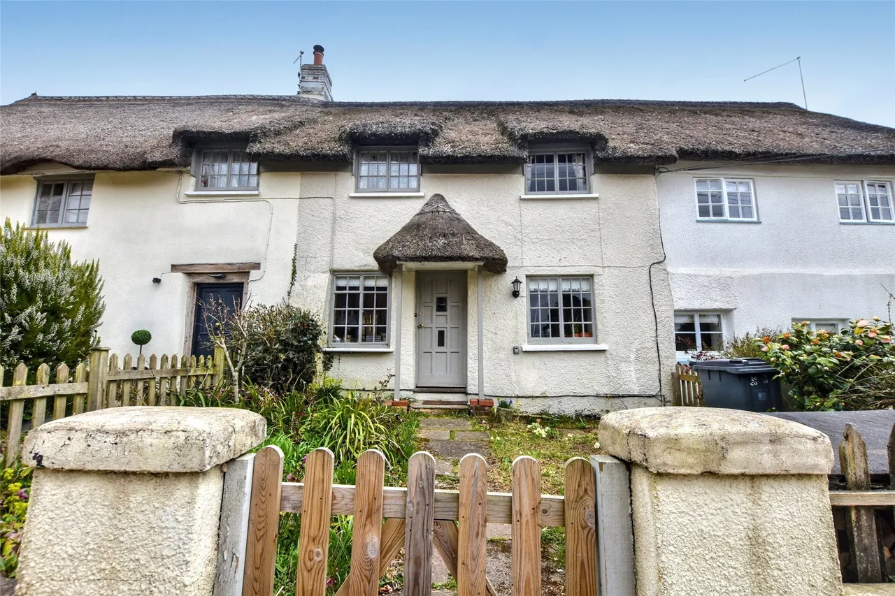 3 bed property for sale — Village Way, Aylesbeare, Exeter, Devon, EX5