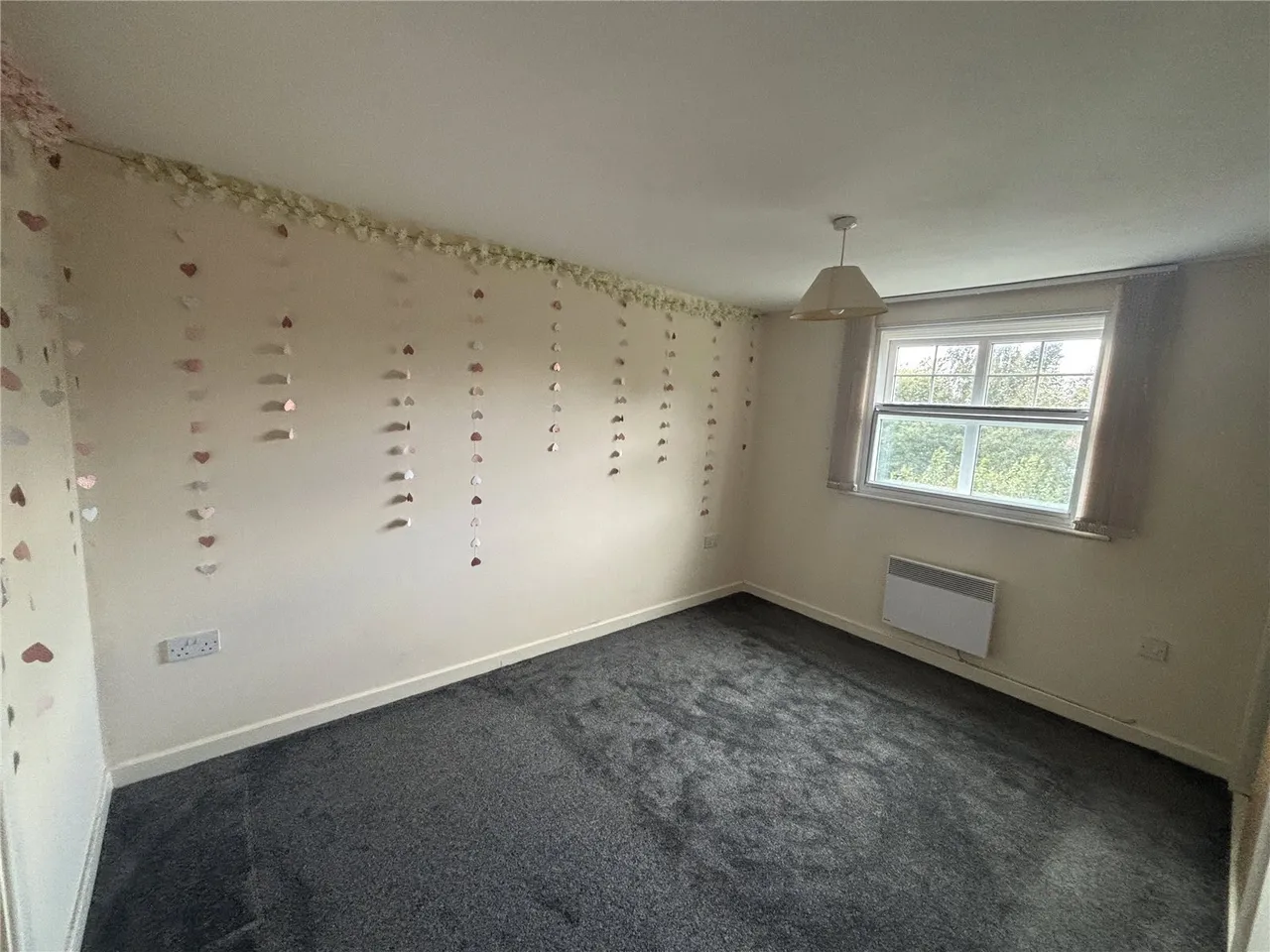 Newbold Hall Drive, Rochdale, OL16, photo 6