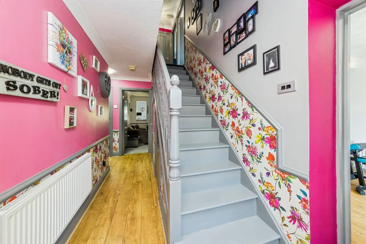 The Oaks, Burgess Hill, RH15, photo 7